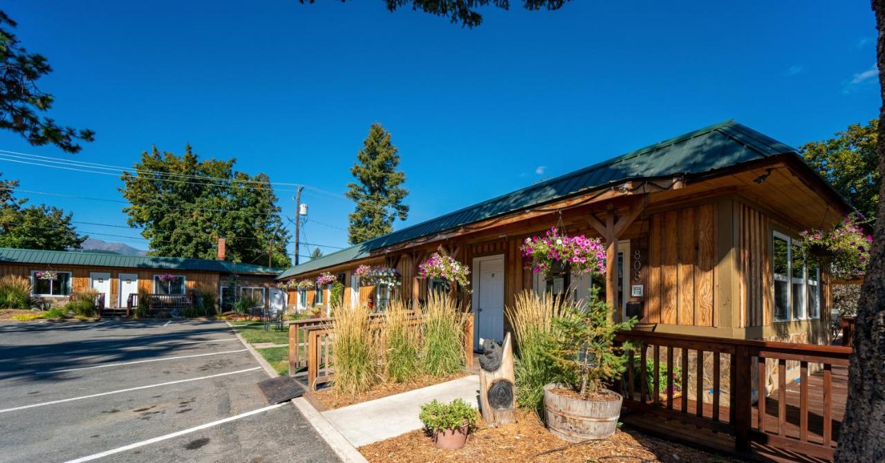 Evergreen Motel Libby Exterior photo